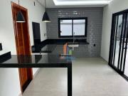 Casa com 3 dormitórios à venda, 170 m² por R$...