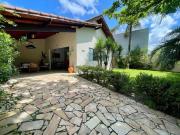 Casa com 3 dormitórios à venda, 170 m² por R$...