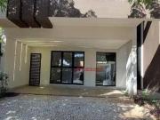 Casa com 3 dormitórios à venda, 170 m² por R$...