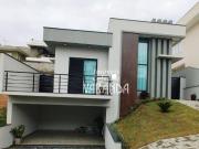 Casa com 3 dormitórios à venda, 170 m² por R$...