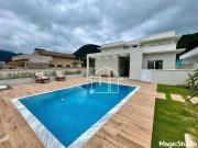 Casa com 3 dormitórios à venda, 170 m² por R$...