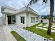 Casa com 3 dormitórios à venda, 170 m² por R$...