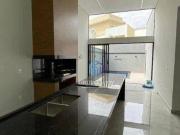 Casa com 3 dormitórios à venda, 171 m² por R$...