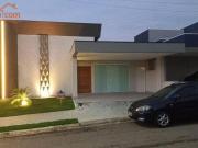 Casa com 3 dormitórios à venda, 172 m² por R$...