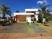Casa com 3 dormitórios à venda, 172 m² por R$ 720.000,00...
