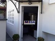 Casa com 3 dormitórios à venda, 175 m² por R$...