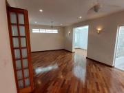 Casa com 3 dormitórios à venda, 175 m² por R$...