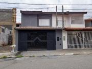 Casa com 3 dormitórios à venda, 175 m² por R$ 550.000,00...