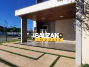 Casa com 3 dormitórios à venda, 177 m² por R$...