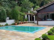 Casa com 3 dormitórios à venda, 177 m² por R$...