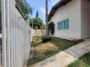 Casa com 3 dormitórios à venda, 178 m² por R$...