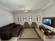 Casa com 3 dormitórios à venda, 178 m² por R$ 690.000,00...