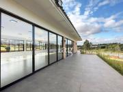 Casa com 3 dormitórios à venda, 180 m² por R$...