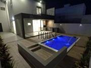 Casa com 3 dormitórios à venda, 180 m² por R$...