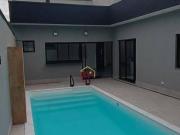 Casa com 3 dormitórios à venda, 180 m² por R$...