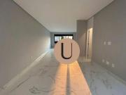 Casa com 3 dormitórios à venda, 180 m² por R$...
