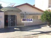 Casa com 3 dormitórios à venda, 180 m² por R$ 430.000,00...