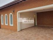 Casa com 3 dormitórios à venda, 180 m² por R$ 570.000...