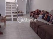 Casa com 3 dormitórios à venda, 180 m² por R$ 720.000,00...