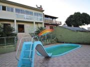 Casa com 3 dormitórios à venda, 180 m² por R$ 730.000,00...