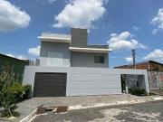 Casa com 3 dormitórios à venda, 180 m² por R$ 750.000,00...