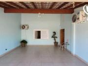 Casa com 3 dormitórios à venda, 180 m² por R$ 650.000,00...