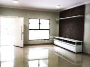 Casa com 3 dormitórios à venda, 180 m² por R$ 900.000...