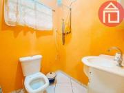 Casa com 3 dormitórios à venda, 181 m² por R$ 650.000,00...