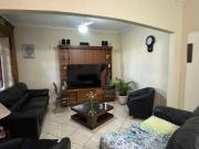 Casa com 3 dormitórios à venda, 183 m² por R$ 750.000,00...