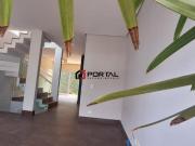 Casa com 3 dormitórios à venda, 183 m² por R$ 990.000,00...