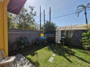 Casa com 3 dormitórios à venda, 187 m² por R$...