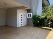 Casa com 3 dormitórios à venda, 190 m² por R$...