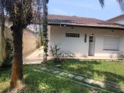 Casa com 3 dormitórios à venda, 190 m² por R$...