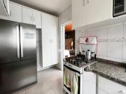 Casa com 3 dormitórios à venda, 190 m² por R$ 970.000,00...