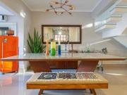 Casa com 3 dormitórios à venda, 190 m² Residencial...