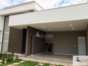 Casa com 3 dormitórios à venda, 192 m² por R$...