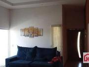 Casa com 3 dormitórios à venda, 192 m² por R$...