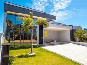 Casa com 3 dormitórios à venda, 194 m² por R$ 2.390.000...