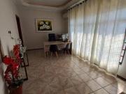 Casa com 3 dormitórios à venda, 194 m² por R$ 630.000,00...