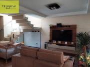 Casa com 3 dormitórios à venda, 195 m² por R$...