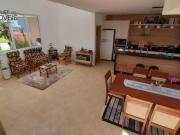 Casa com 3 dormitórios à venda, 195 m² por R$...