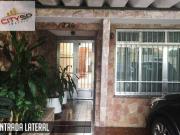 Casa com 3 dormitórios à venda, 196 m² por R$ 990.000,00...
