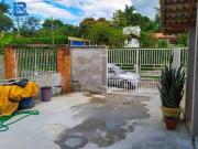 Casa com 3 dormitórios à venda, 197 m² por R$...