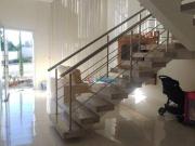 Casa com 3 dormitórios à venda, 197 m² por R$...