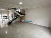 Casa com 3 dormitórios à venda, 199 m² por R$...