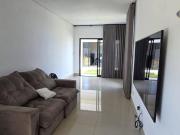 Casa com 3 dormitórios à venda, 200 m² por R$...