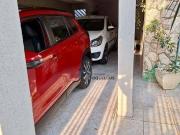 Casa com 3 dormitórios à venda, 200 m² por R$...