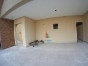 Casa com 3 dormitórios à venda, 200 m² por R$...