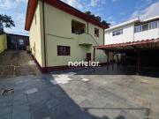 Casa com 3 dormitórios à venda, 200 m² por R$ 1.395.000...