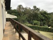 Casa com 3 dormitórios à venda, 200 m² por R$...